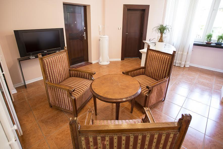 Luna Apartment Novi Sad Eksteriør bilde