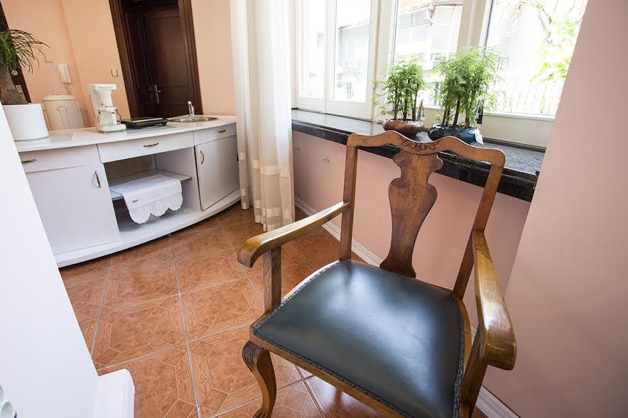 Luna Apartment Novi Sad Eksteriør bilde