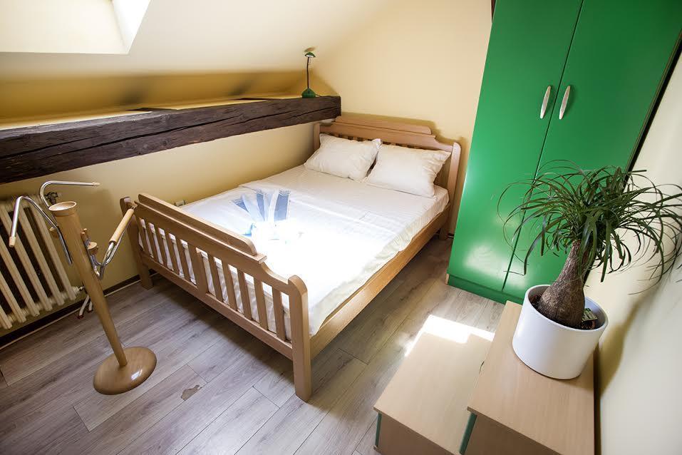 Luna Apartment Novi Sad Eksteriør bilde